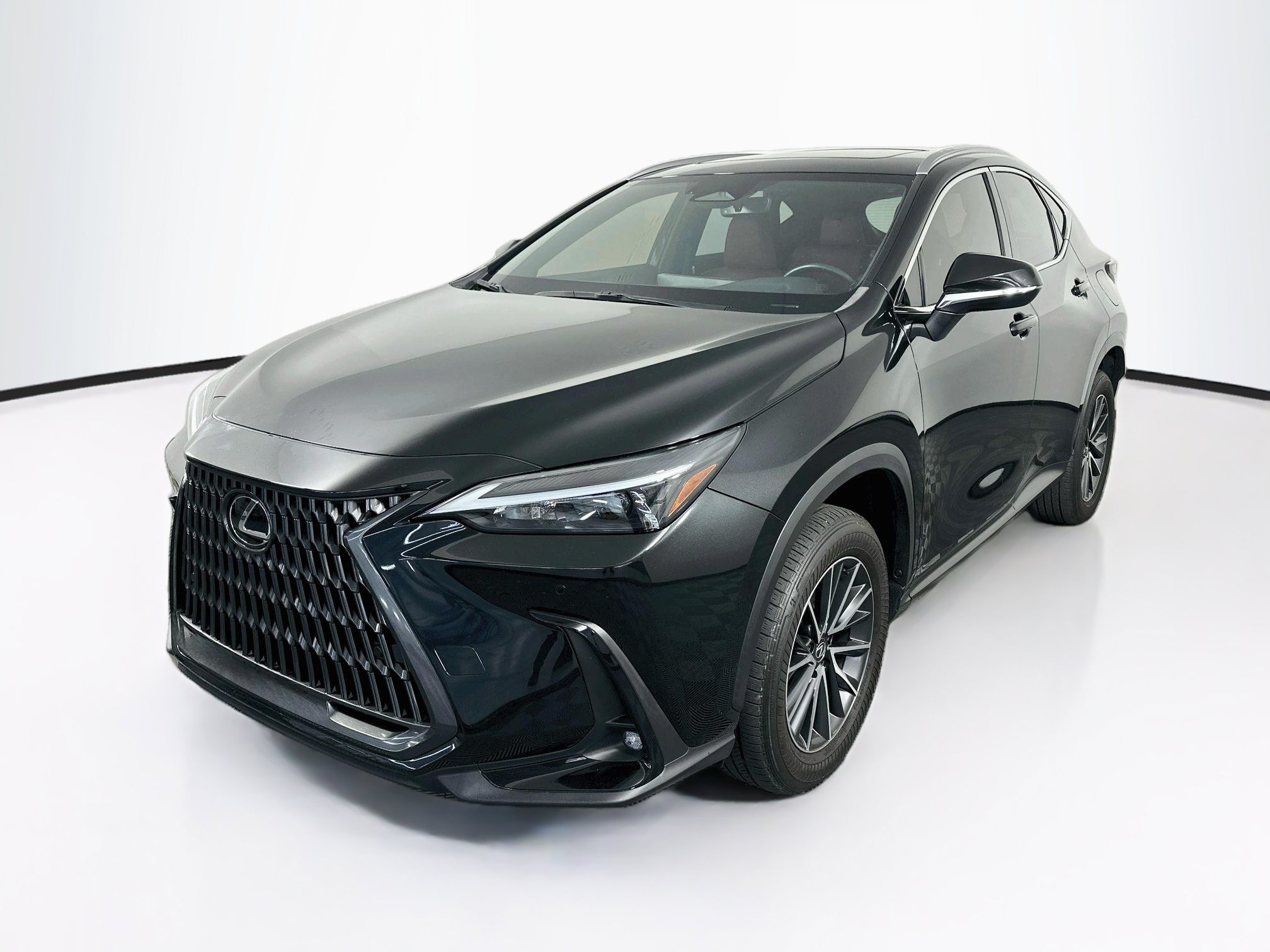 Used 2024 Lexus NX 250 FWD w/ Cold Area Package image 3