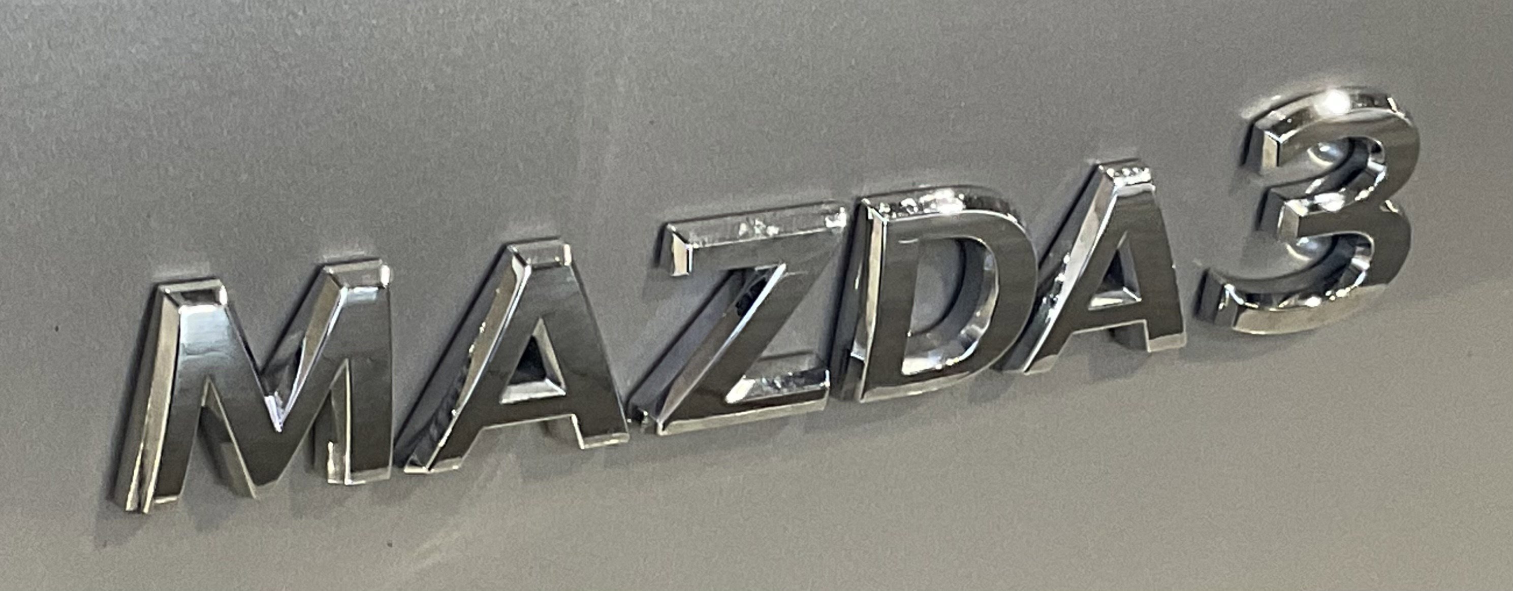 Used 2024 MAZDA MAZDA3 s FWD image 7