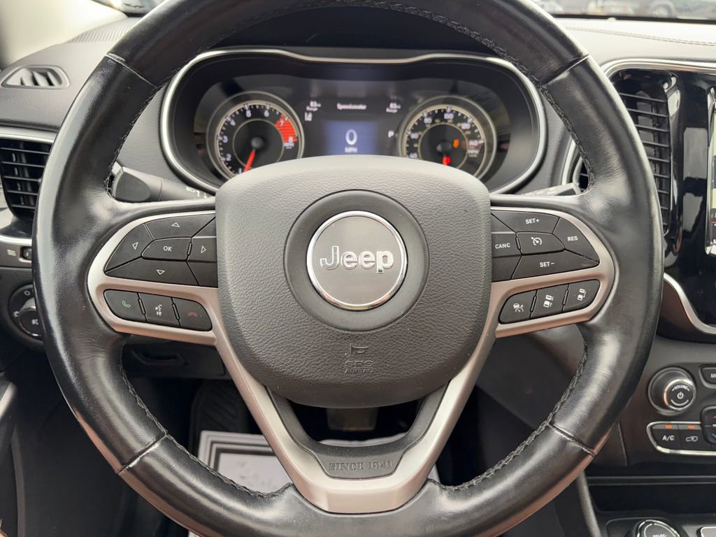 Used 2021 Jeep Cherokee Limited w/ Elite Package image 11