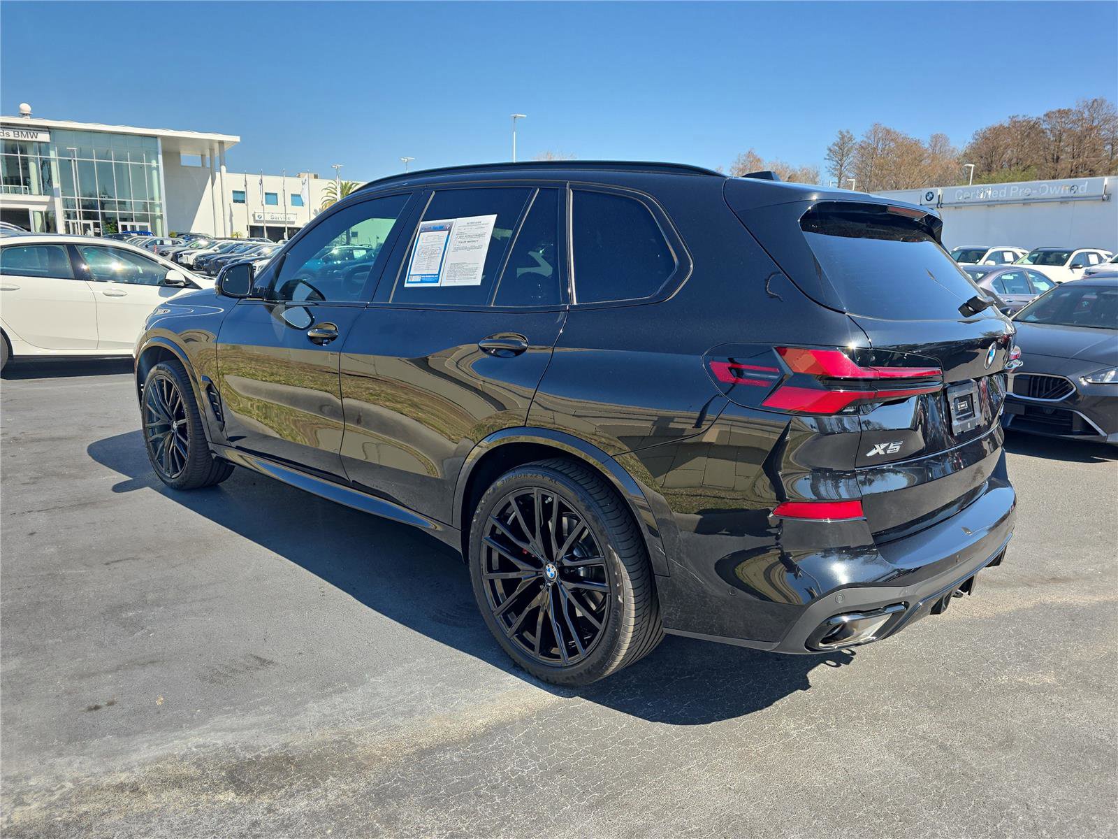 Used 2024 BMW X5 sDrive40i w/ M Sport Package image 6