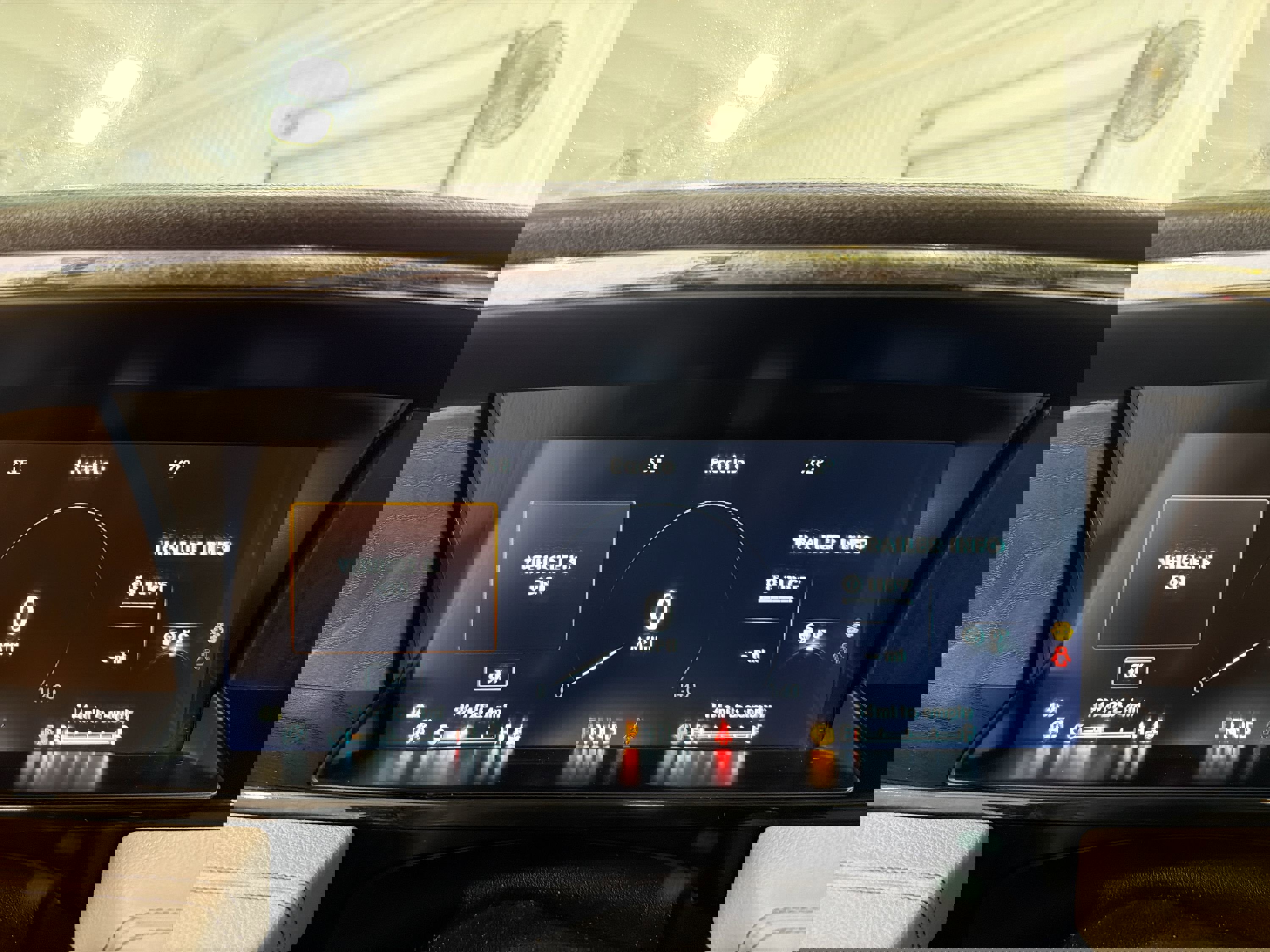 Used 2019 Lincoln Navigator Select w/ Cargo Package image 16