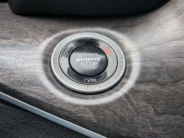 Used 2024 Jeep Grand Cherokee L Limited w/ Luxury Tech Group II image 22