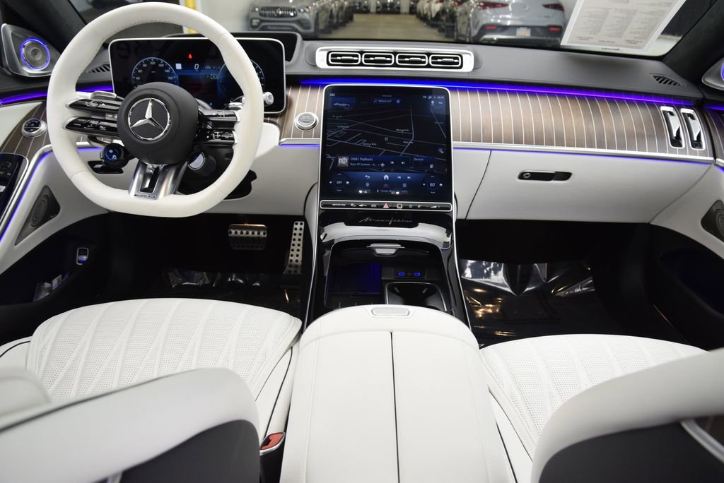 Used 2025 Mercedes-Benz S 63 AMG S image 22