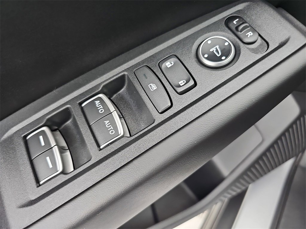 Certified 2024 Honda Accord EX image 29