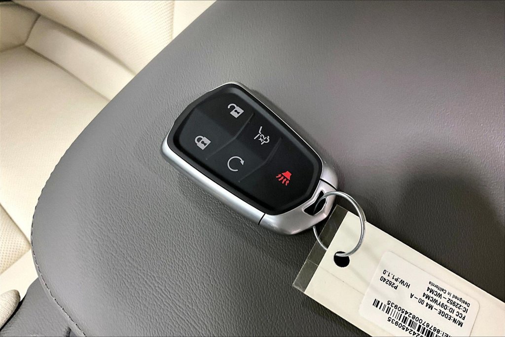 New 2026 Cadillac XT5 Premium Luxury w/ Driver Assist Package FWD image 22