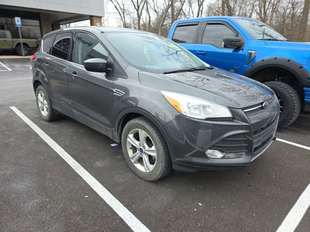 Used 2016 Ford Escape SE image 12