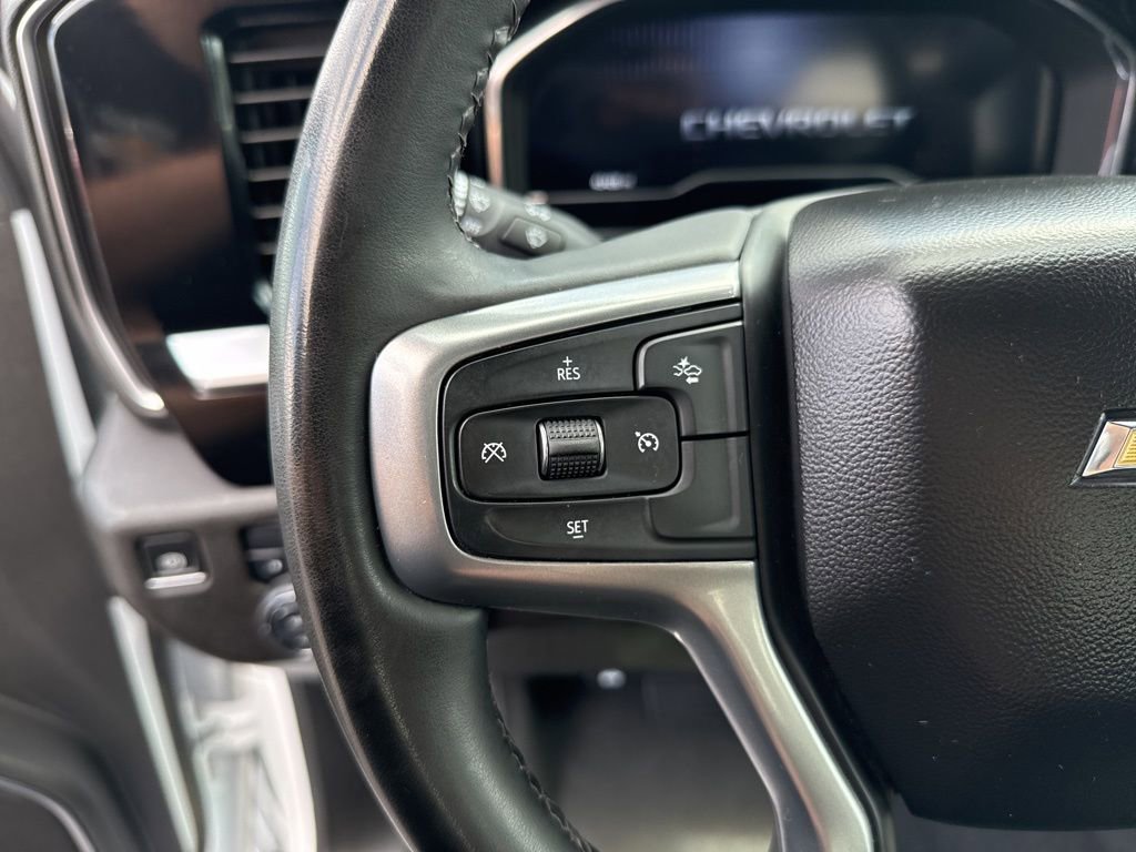 Used 2024 Chevrolet Silverado 2500 LT image 20