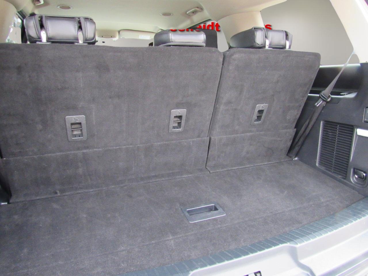 Used 2023 Ford Expedition XLT image 43