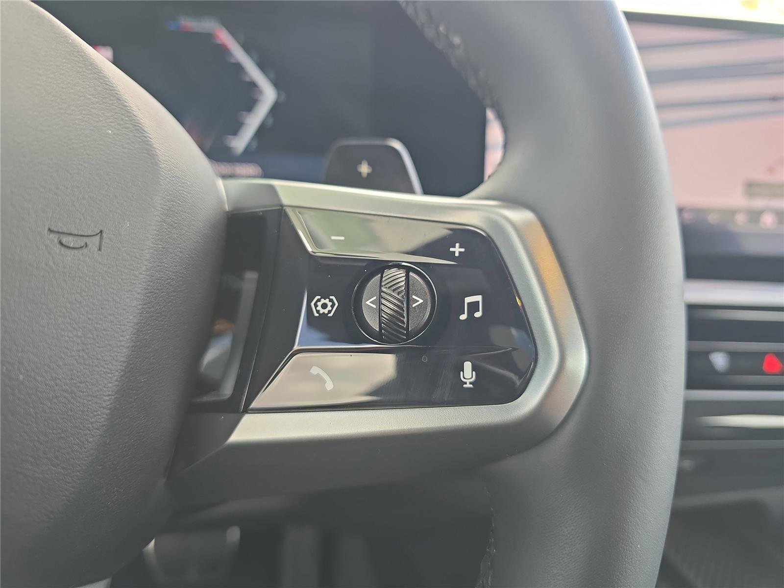 Certified 2025 BMW 530i w/ M Sport Package image 16