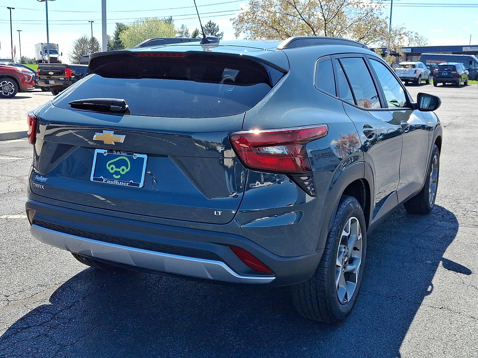 Certified 2025 Chevrolet Trax LT FWD image 6