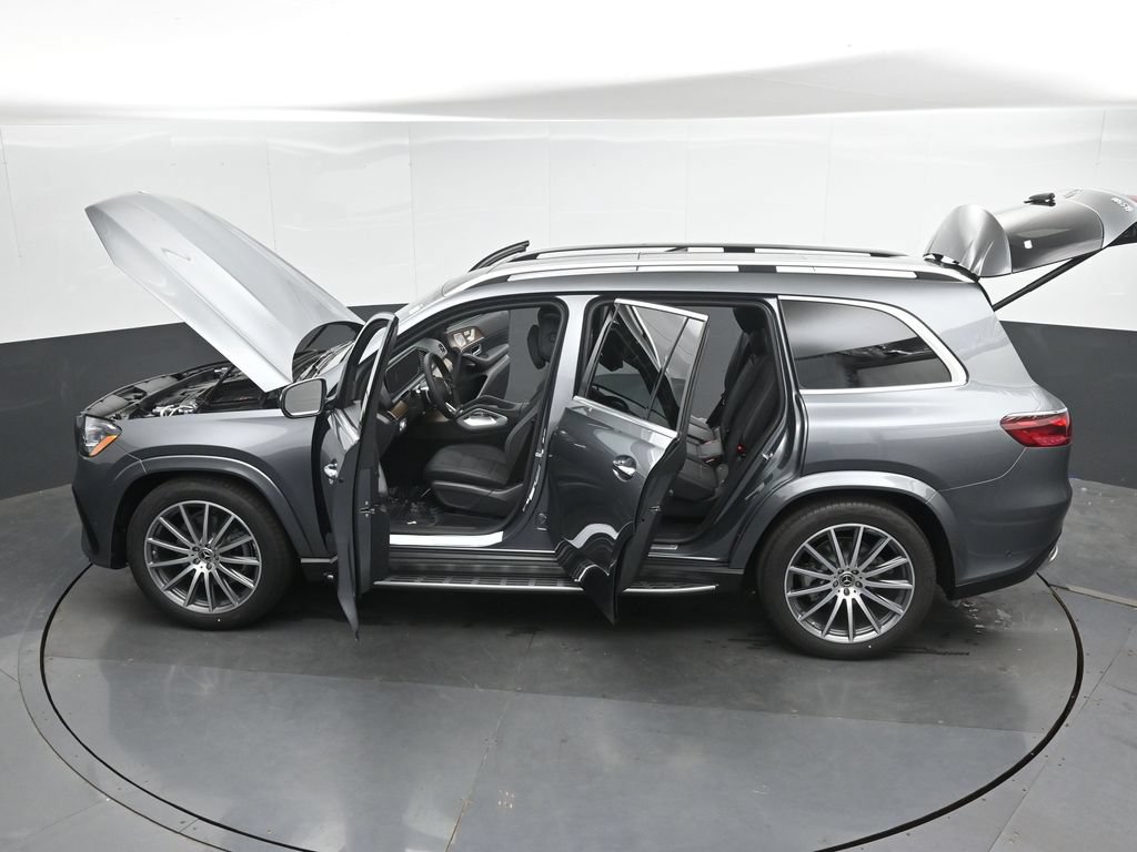 New 2026 Mercedes-Benz GLS 580 4MATIC image 46