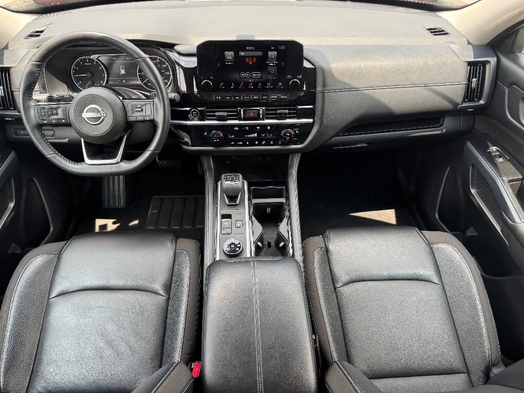 Used 2022 Nissan Pathfinder SL image 10