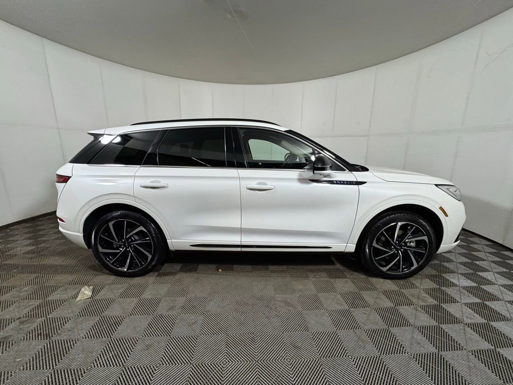 New 2025 Lincoln Corsair Grand Touring w/ Equipment Group 302A image 6