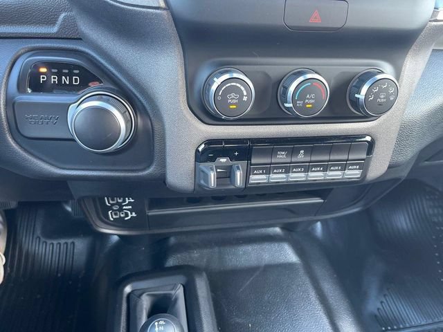 Used 2023 RAM 3500 Tradesman w/ Chrome Appearance Group AWD/4WD image 28
