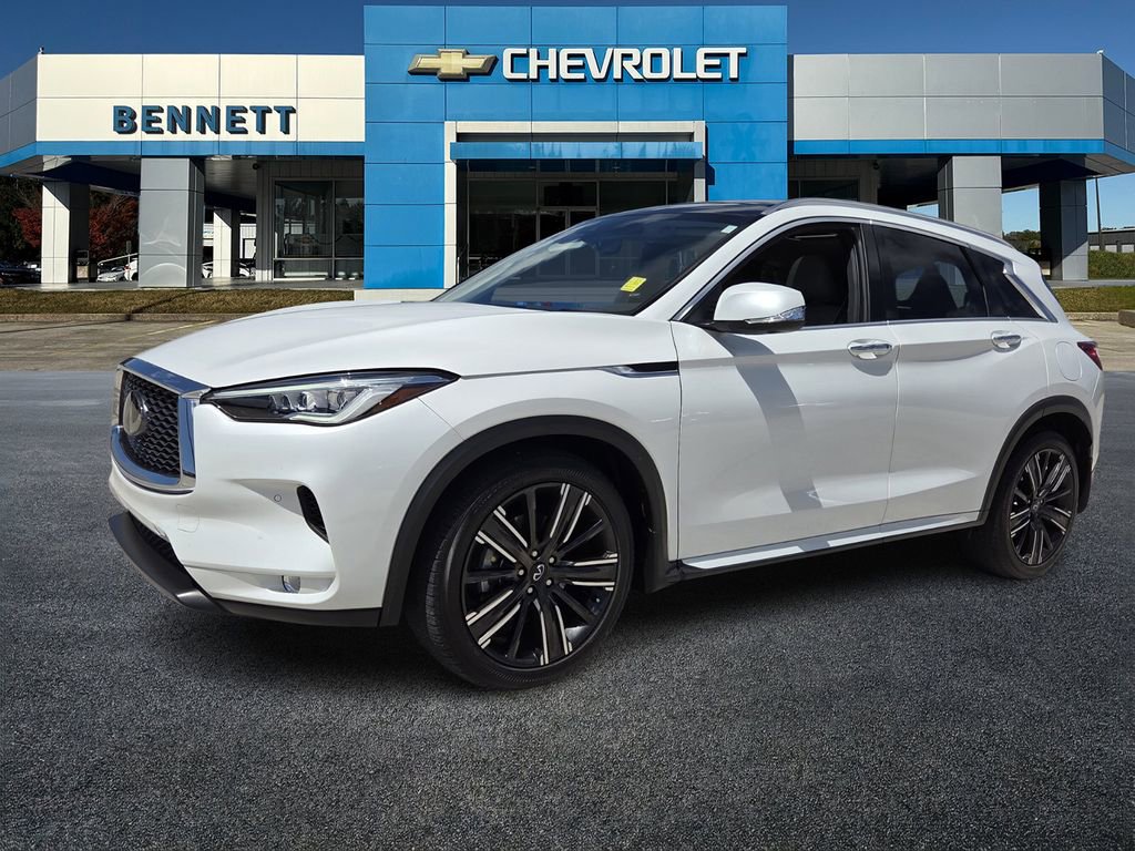 Used 2023 INFINITI QX50 Sensory image 2