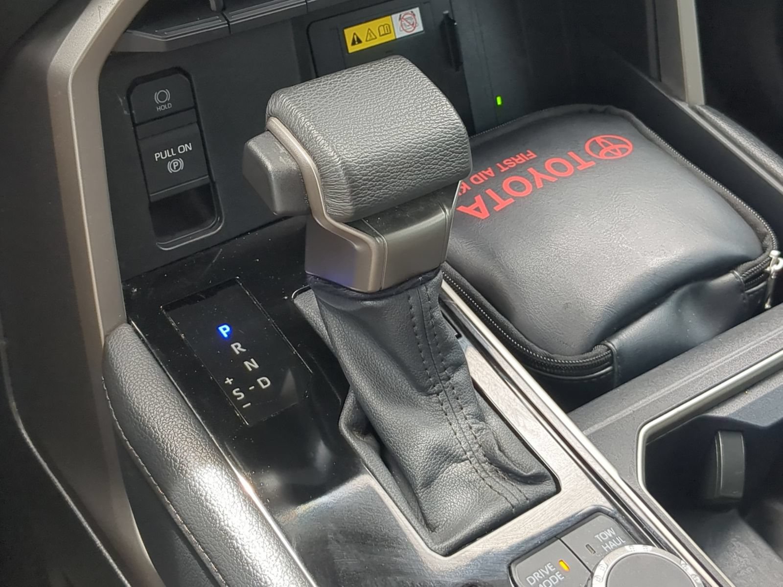 Used 2023 Toyota Tundra Limited w/ Power Package AWD/4WD image 26