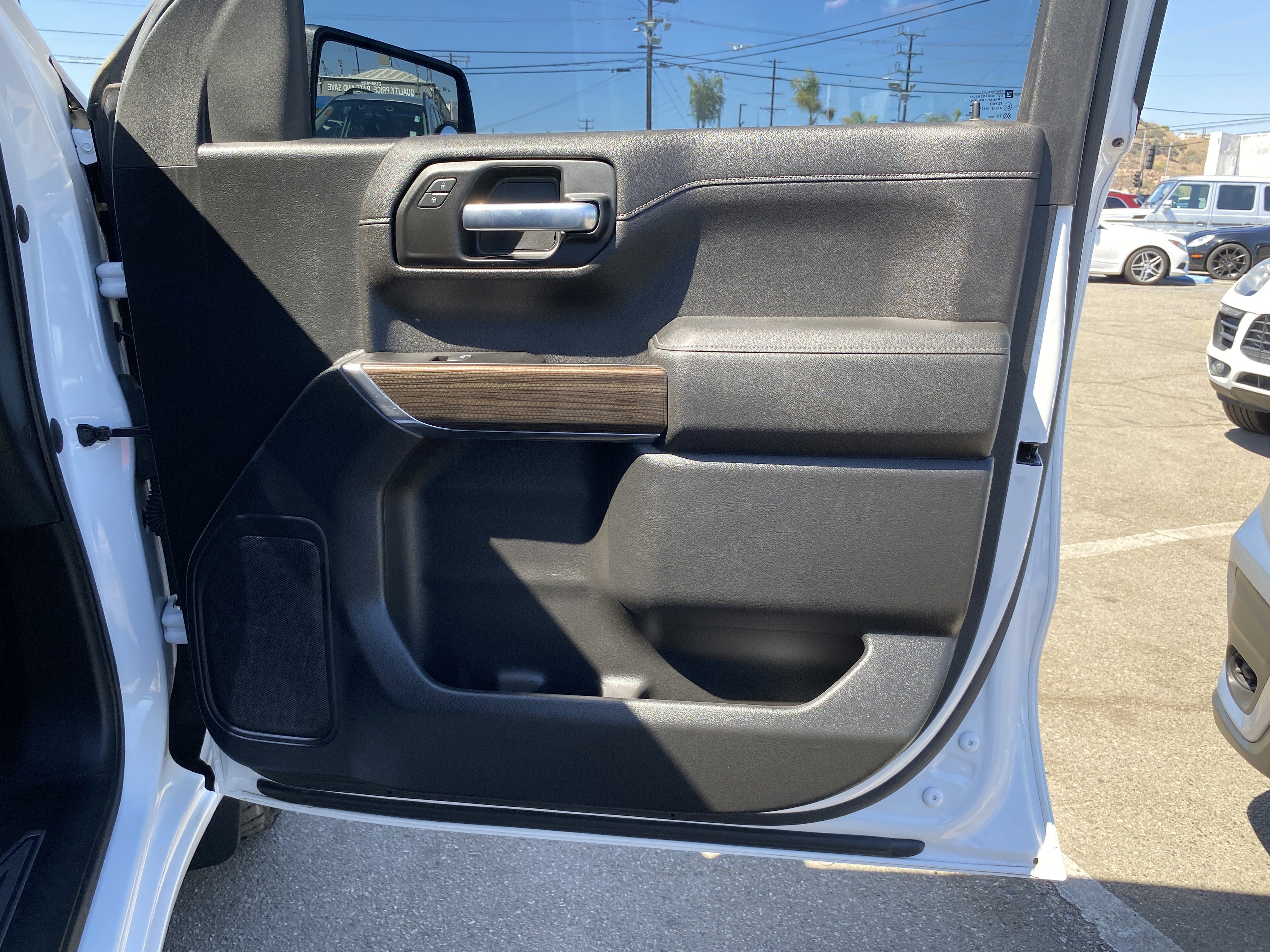 Used 2020 Chevrolet Silverado 1500 LT w/ Convenience Package image 29