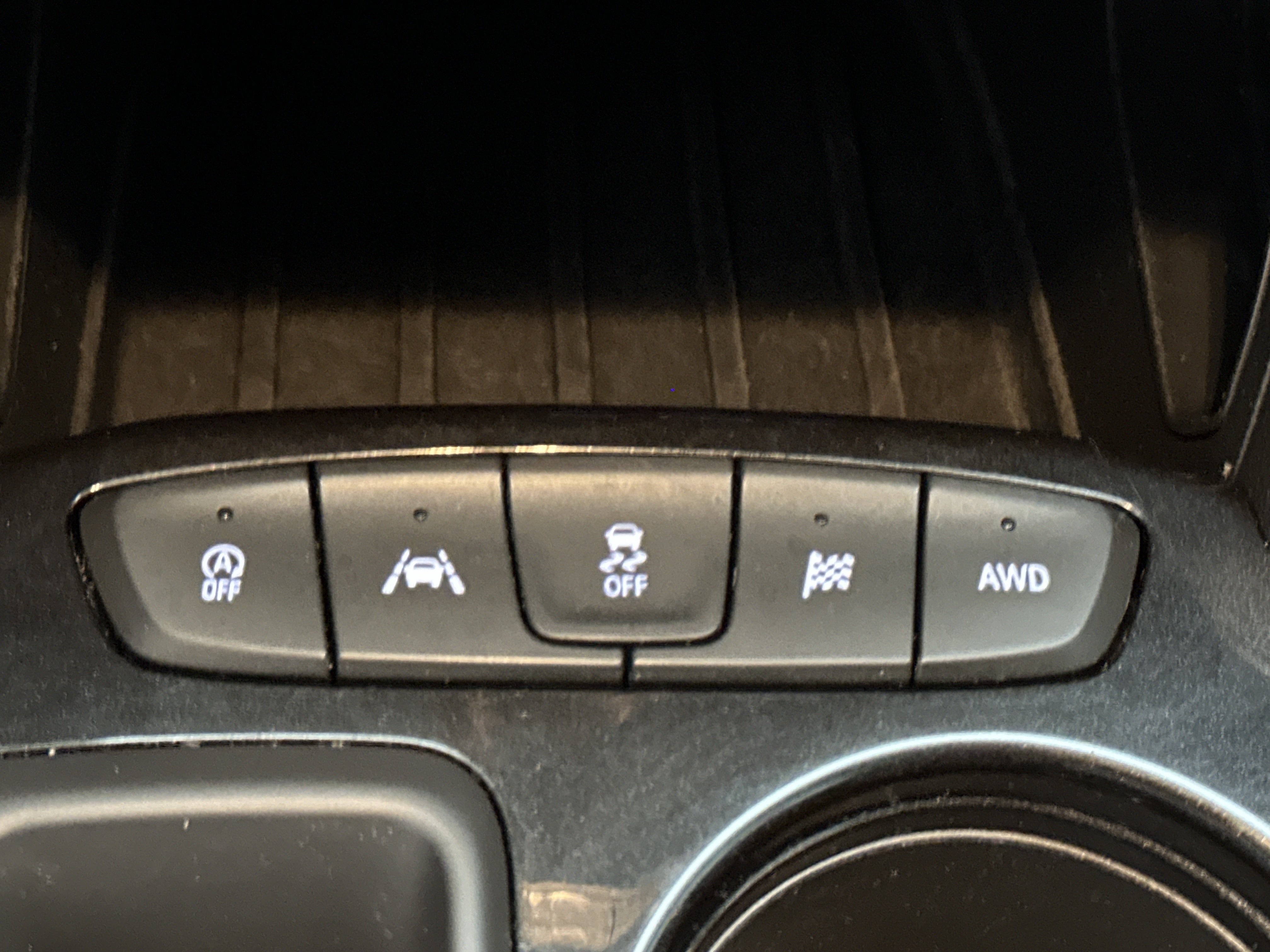Used 2023 Chevrolet TrailBlazer LT AWD/4WD image 34