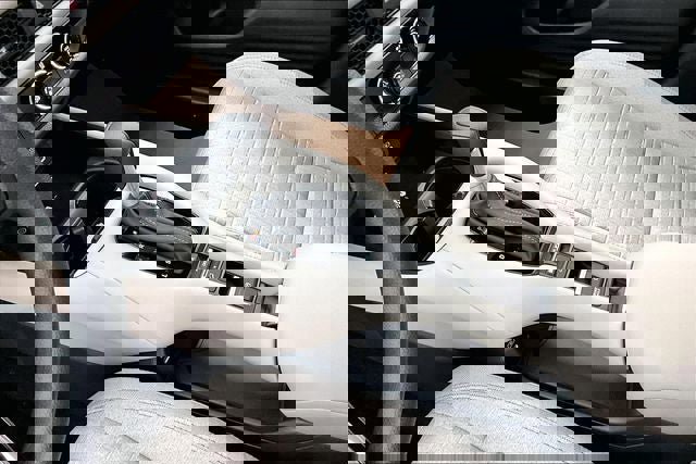 New 2026 Honda HR-V LX image 9