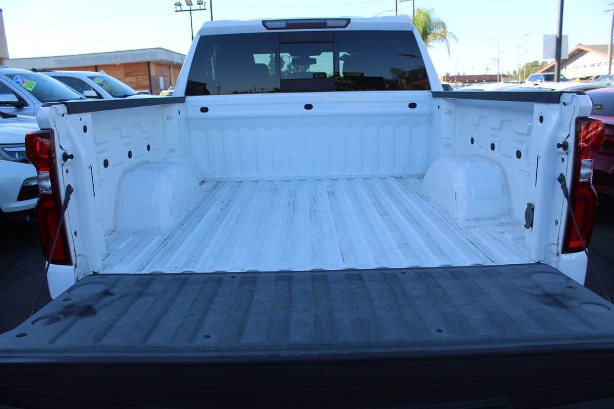 Used 2019 Chevrolet Silverado 1500 LTZ w/ LTZ Plus Package AWD/4WD image 19