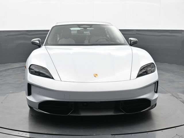 New 2026 Porsche Taycan RWD image 27