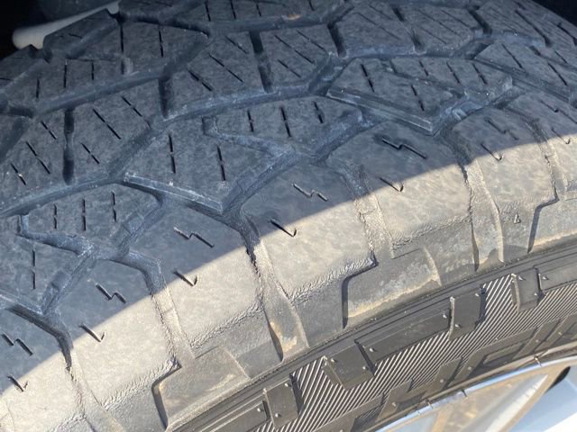 Used 2014 GMC Sierra 1500 SLE w/ SLE Value Package image 21
