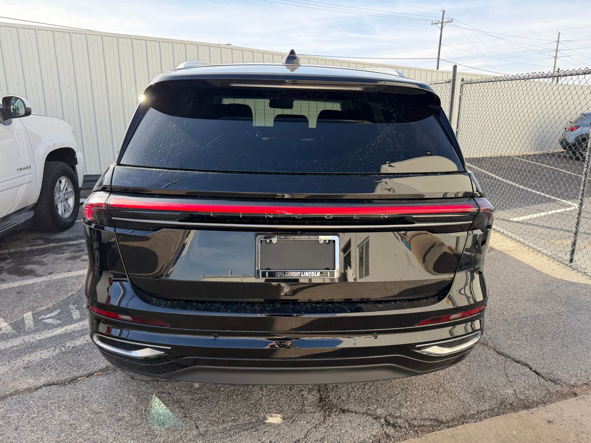 Used 2024 Lincoln Nautilus Reserve w/ Equipment Group 203A image 7