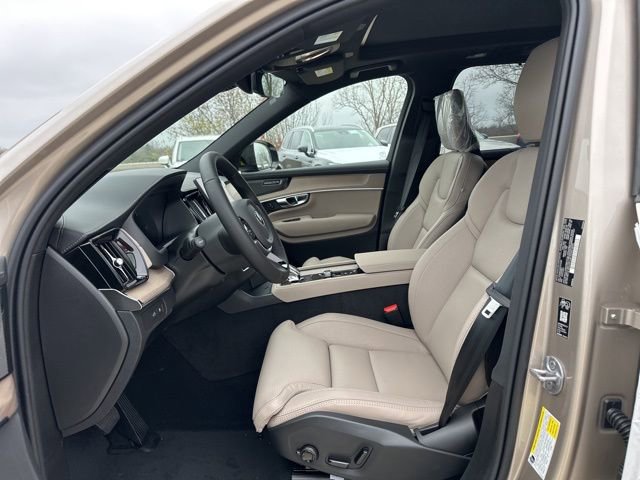 New 2026 Volvo XC90 T8 Ultra w/ Protection Package image 14
