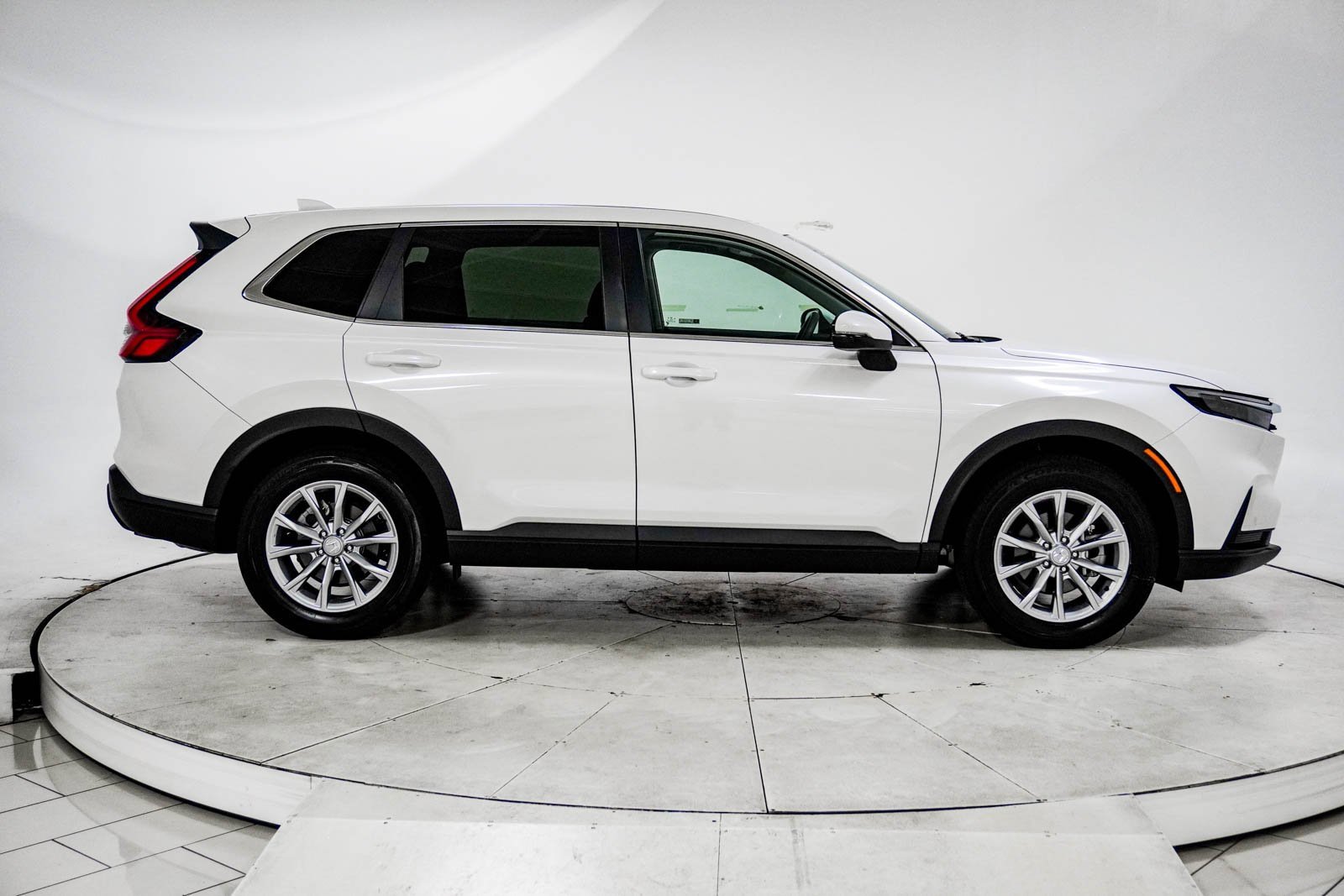 Certified 2025 Honda CR-V EX image 11