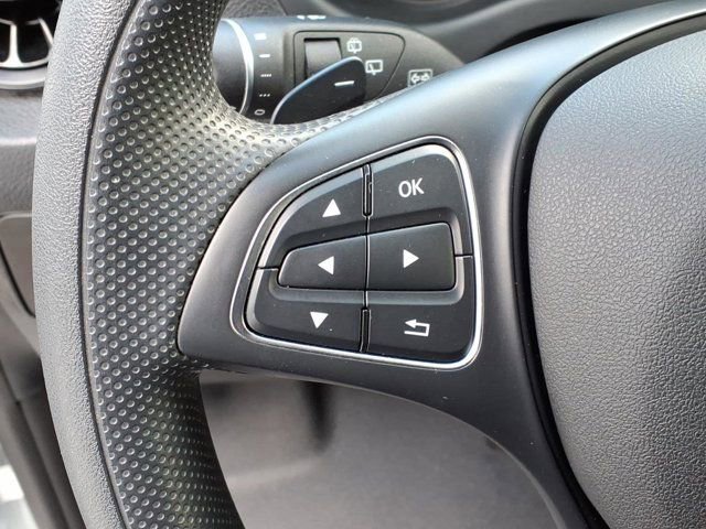 Used 2023 Mercedes-Benz Metris Passenger image 9