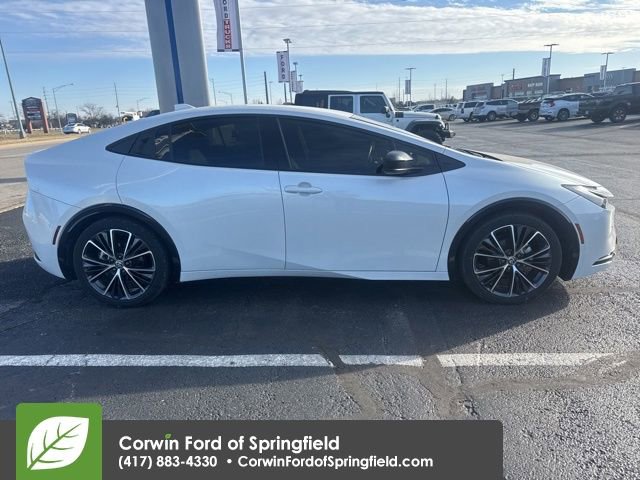 Used 2024 Toyota Prius XLE image 8