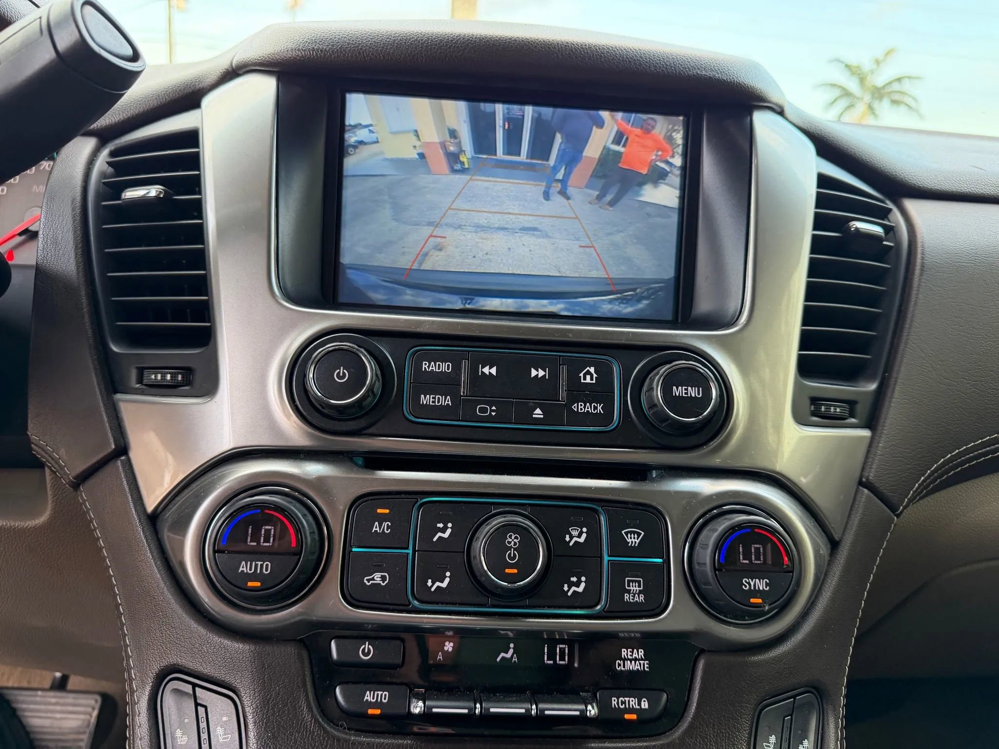 Used 2019 Chevrolet Tahoe LT RWD image 14