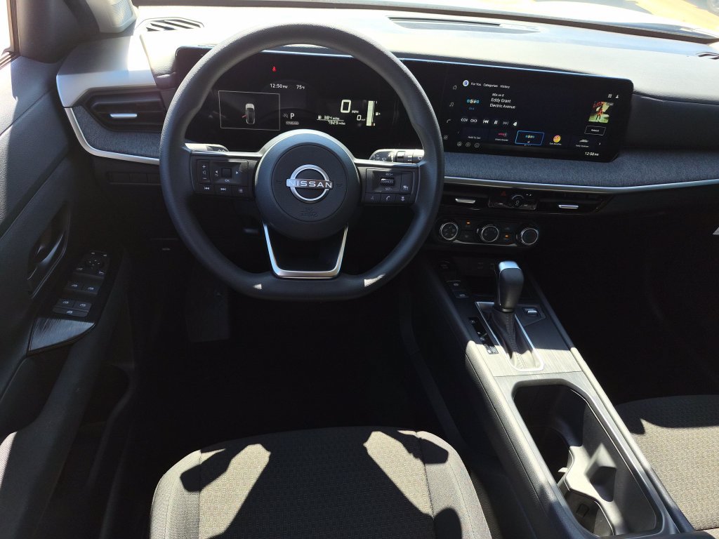 Certified 2026 Nissan Kicks S FWD image 11