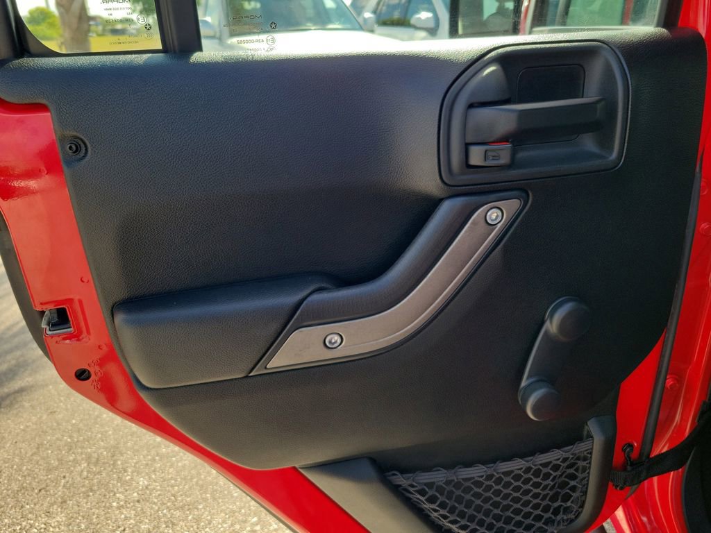 Used 2017 Jeep Wrangler Unlimited Sport AWD/4WD image 17