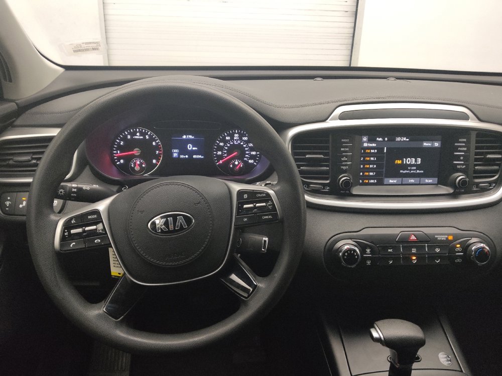 Used 2019 Kia Sorento LX image 22