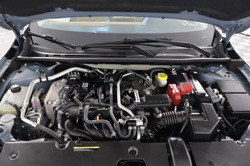 Used 2025 Nissan Sentra SV w/ SV Premium Package image 15