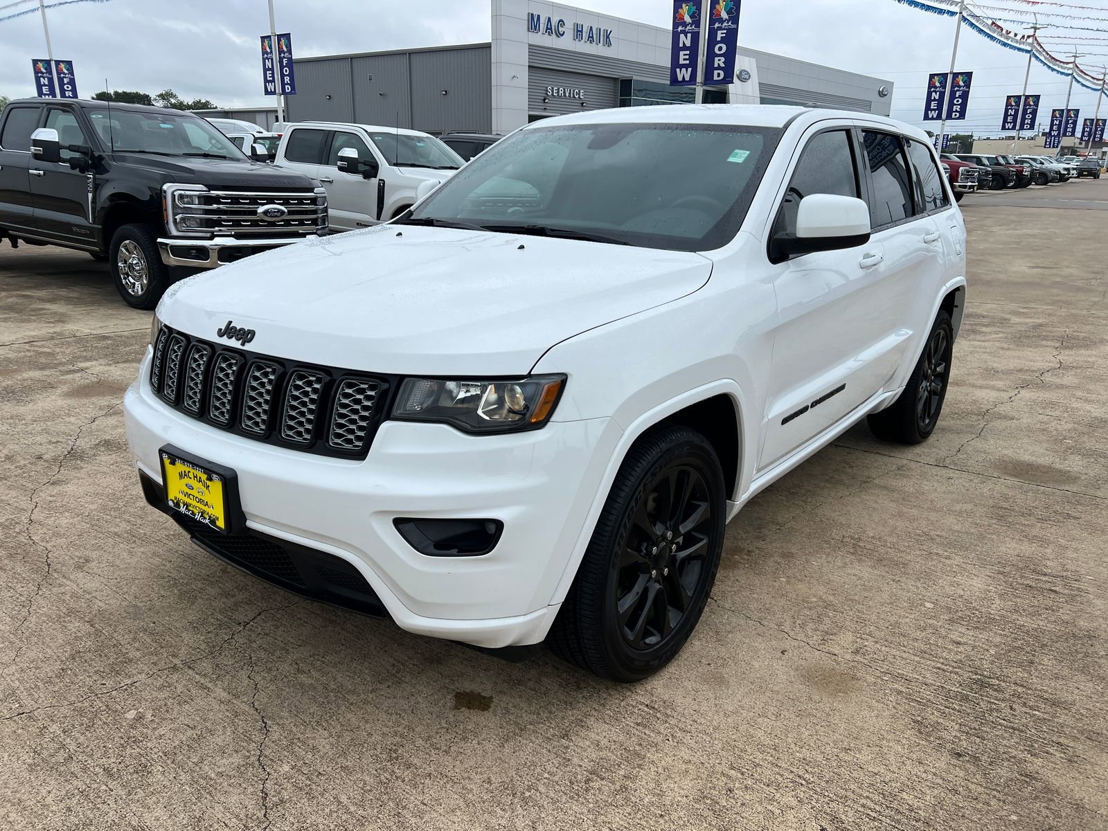 Used 2021 Jeep Grand Cherokee Laredo X RWD image 7