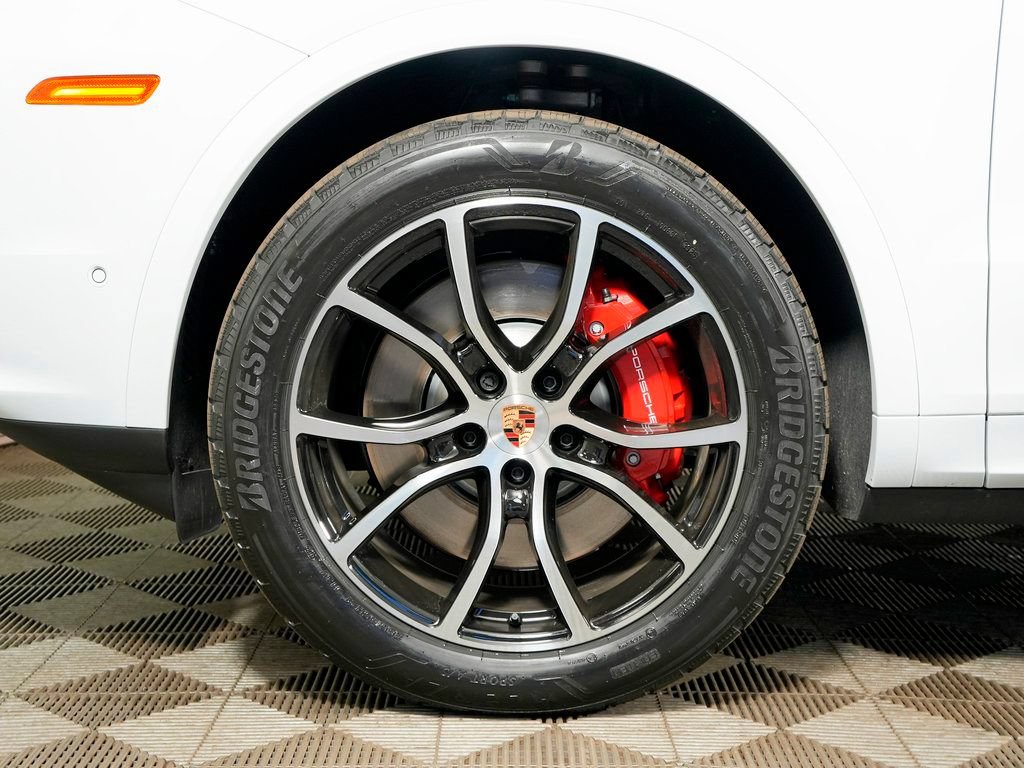 Certified 2026 Porsche Cayenne S AWD/4WD image 39