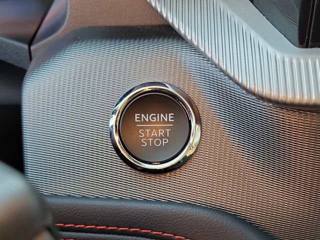 Used 2025 Ford Explorer ST image 10