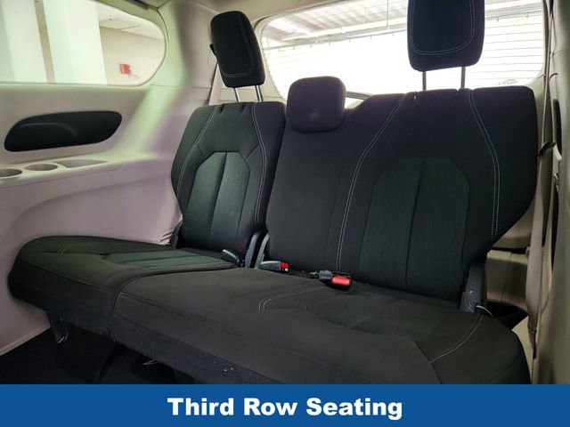 Used 2023 Chrysler Voyager LX FWD image 24