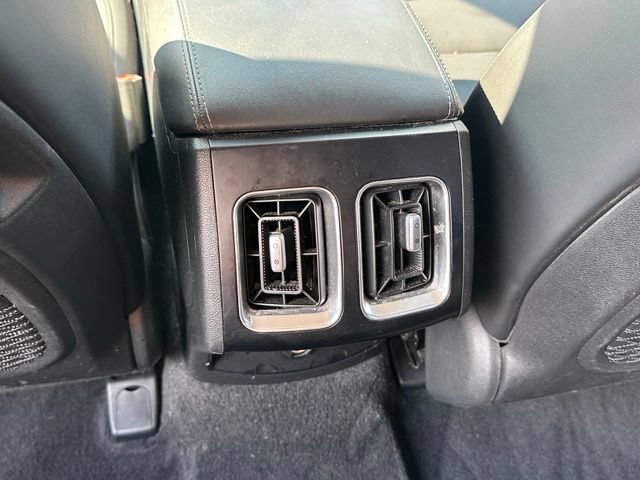 Used 2025 Kia Sorento S AWD/4WD image 17