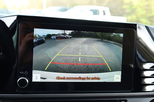 Used 2025 Toyota Camry LE image 22