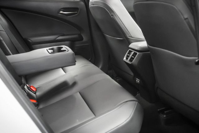 Certified 2025 Lexus UX 300h FWD w/ Accessory Package (Z2) image 24