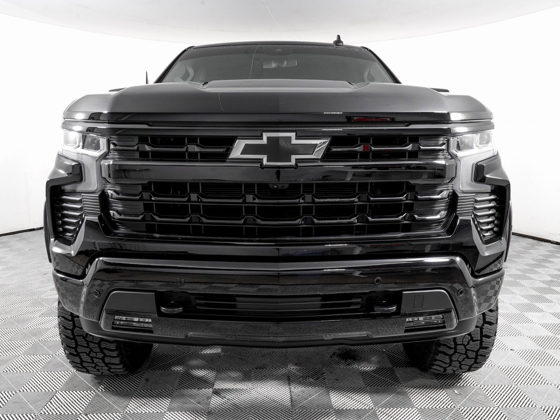 Used 2024 Chevrolet Silverado 1500 RST w/ All Star Edition Plus AWD/4WD image 2