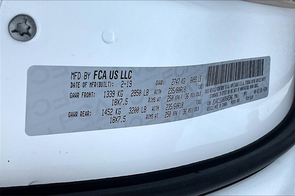 Used 2019 Chrysler Pacifica Touring-L Plus w/ Advanced Safetytec Group image 18