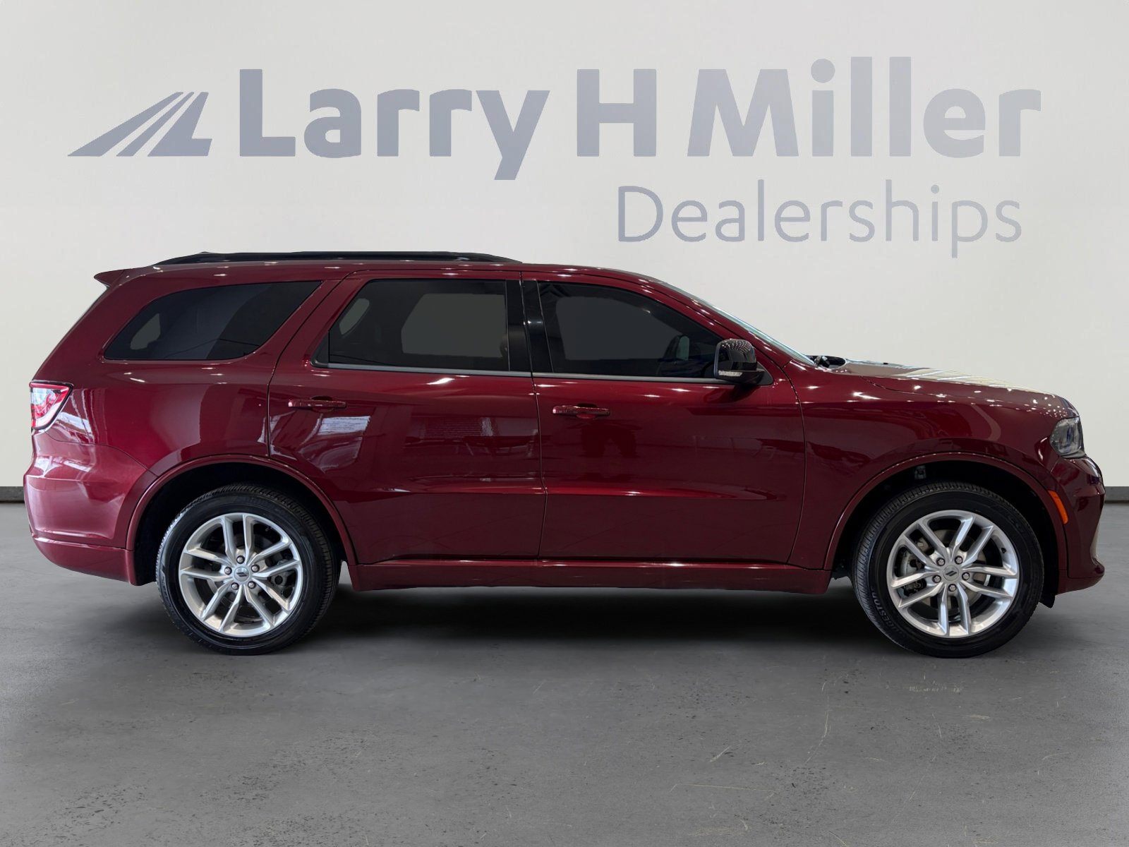 Used 2023 Dodge Durango GT AWD/4WD image 6