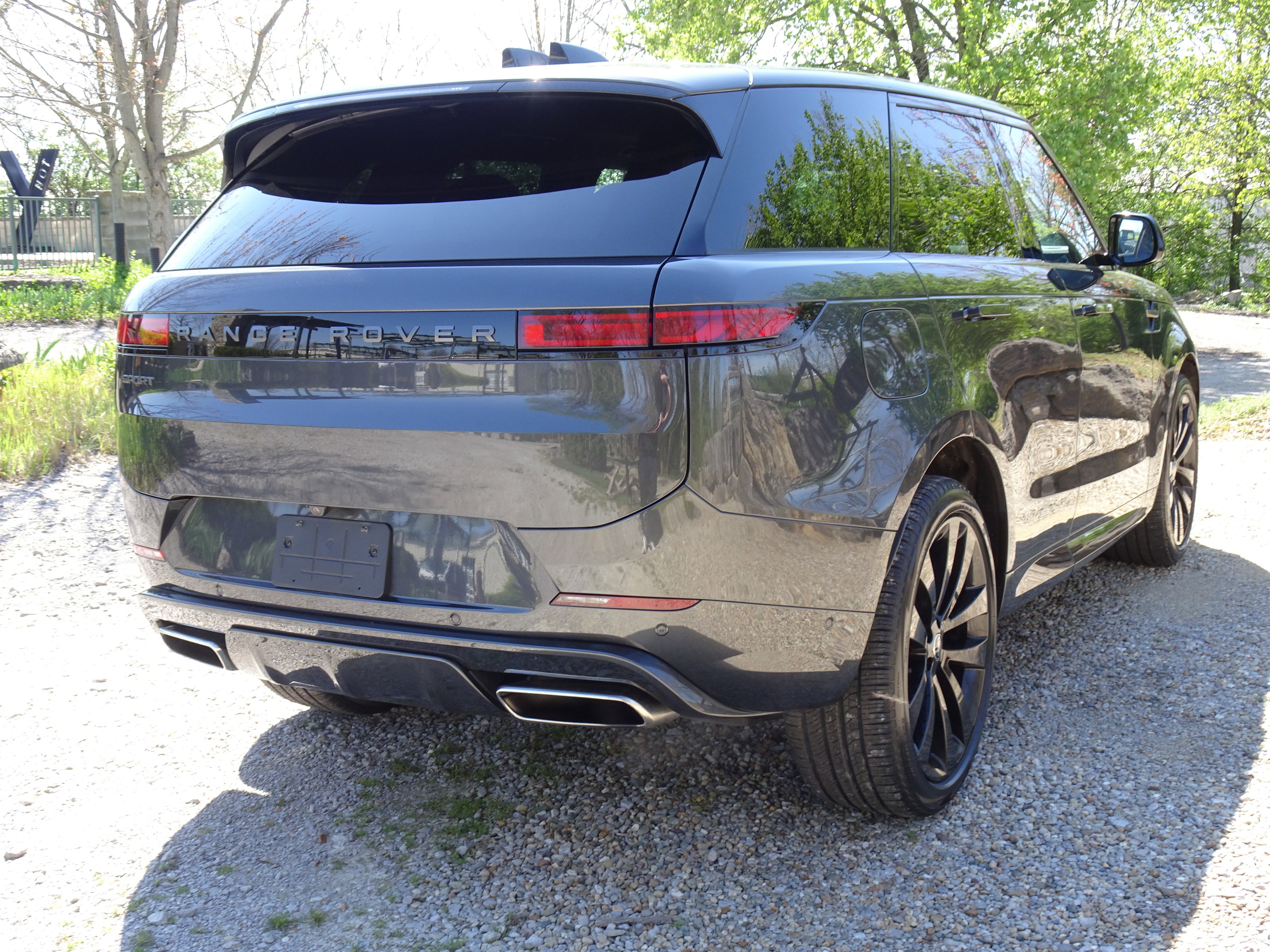 Certified 2024 Land Rover Range Rover Sport Dynamic SE image 10