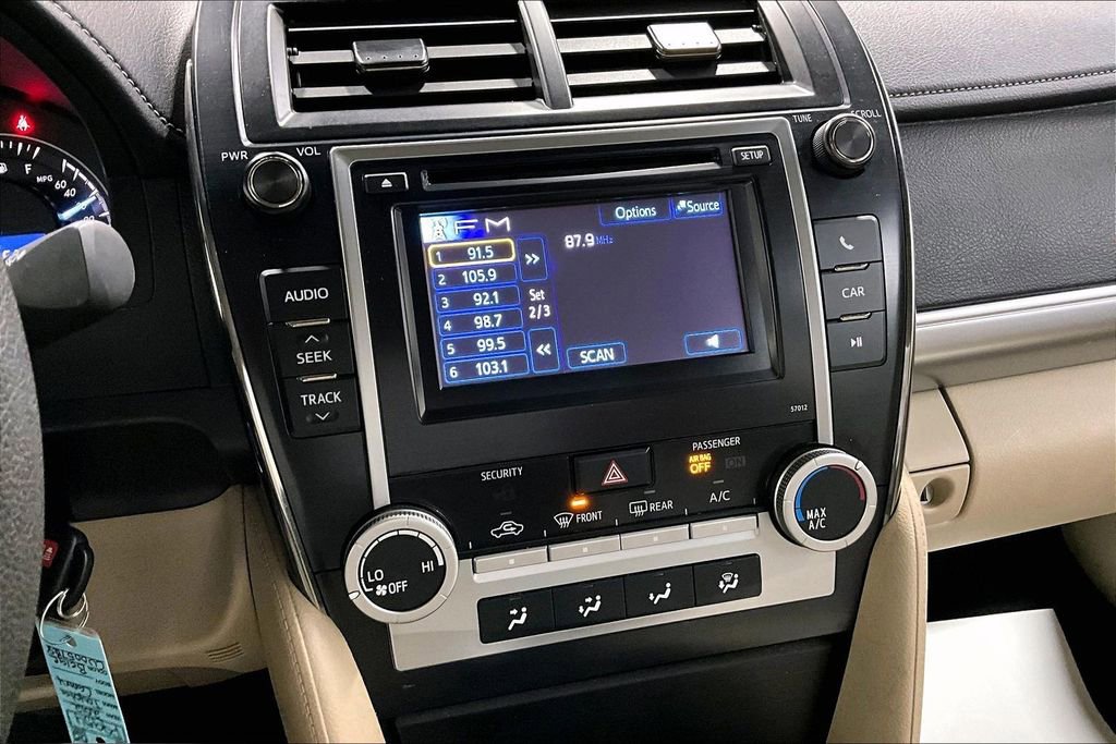 Used 2012 Toyota Camry LE image 10
