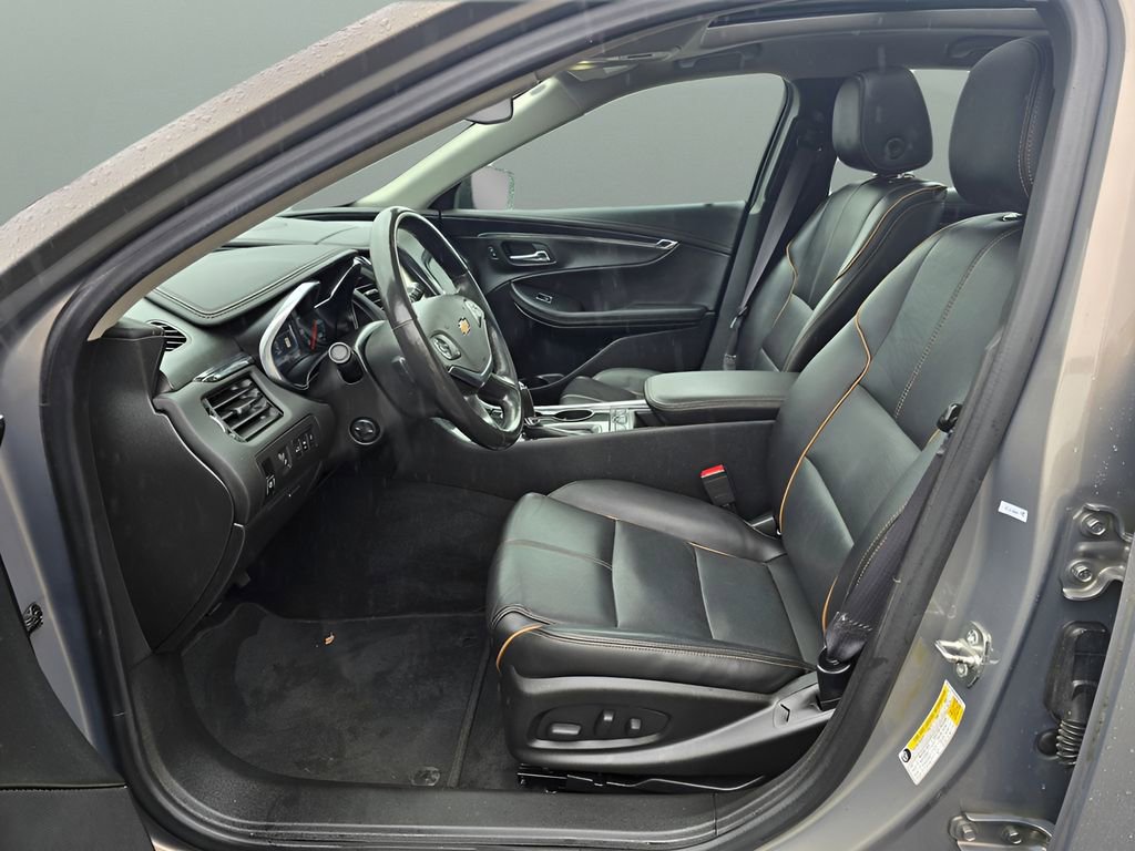 Used 2017 Chevrolet Impala Premier w/ Enhanced Convenience Package FWD image 17