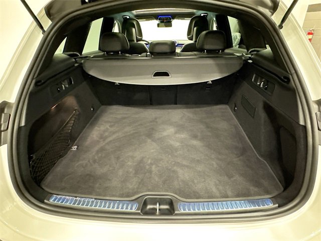 Used 2025 Mercedes-Benz GLC 300 4MATIC image 28